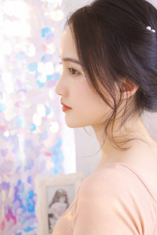 迷人的保姆hd